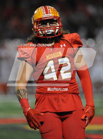 Thumbnail 3 in Mater Dei @ Mission Viejo (CIF SS D1 Semifinal) photogallery.