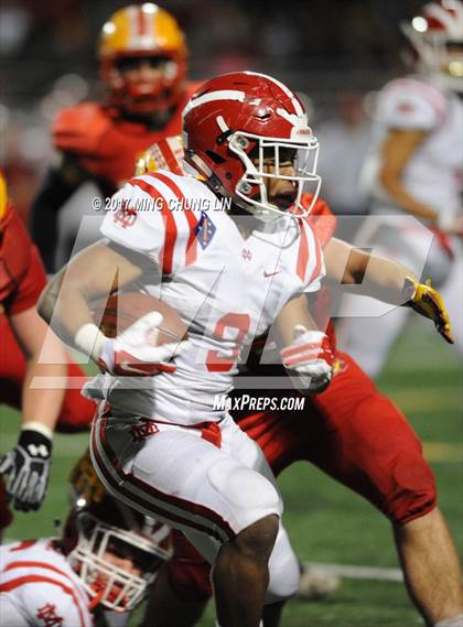 Thumbnail 3 in Mater Dei @ Mission Viejo (CIF SS D1 Semifinal) photogallery.