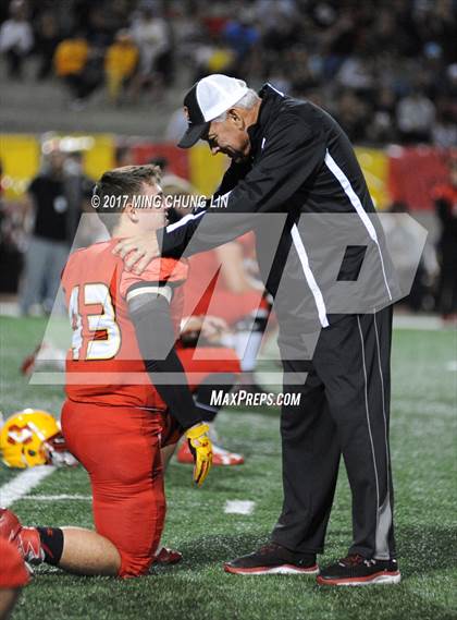 Thumbnail 3 in Mater Dei @ Mission Viejo (CIF SS D1 Semifinal) photogallery.