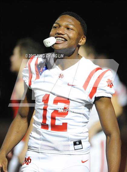 Thumbnail 2 in Mater Dei @ Mission Viejo (CIF SS D1 Semifinal) photogallery.
