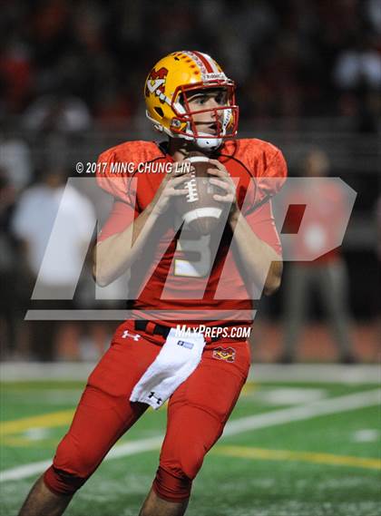 Thumbnail 2 in Mater Dei @ Mission Viejo (CIF SS D1 Semifinal) photogallery.