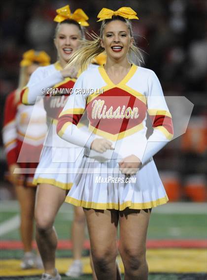 Thumbnail 3 in Mater Dei @ Mission Viejo (CIF SS D1 Semifinal) photogallery.