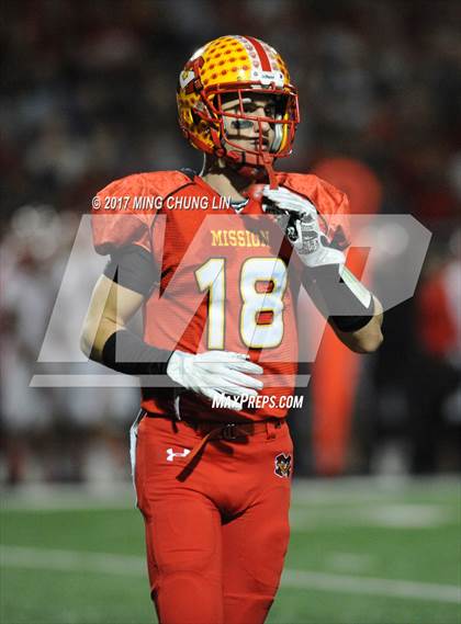 Thumbnail 2 in Mater Dei @ Mission Viejo (CIF SS D1 Semifinal) photogallery.
