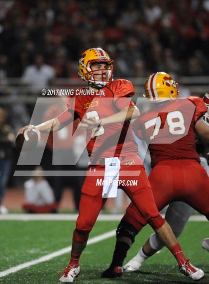 Thumbnail 3 in Mater Dei @ Mission Viejo (CIF SS D1 Semifinal) photogallery.