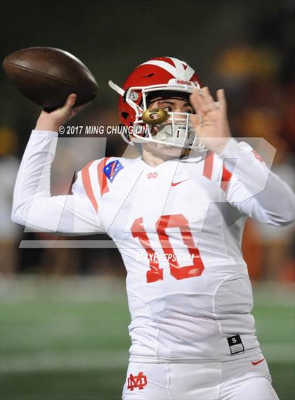 Thumbnail 3 in Mater Dei @ Mission Viejo (CIF SS D1 Semifinal) photogallery.