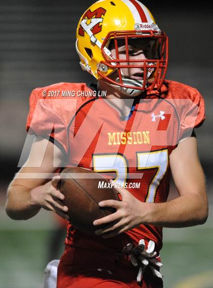 Thumbnail 1 in Mater Dei @ Mission Viejo (CIF SS D1 Semifinal) photogallery.