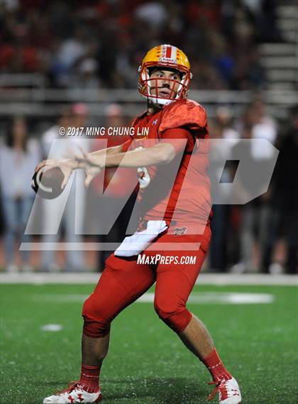 Thumbnail 2 in Mater Dei @ Mission Viejo (CIF SS D1 Semifinal) photogallery.