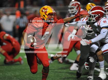 Thumbnail 2 in Mater Dei @ Mission Viejo (CIF SS D1 Semifinal) photogallery.