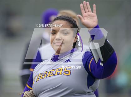 Thumbnail 3 in Assumption vs Thibodaux (Scrimmage)  photogallery.
