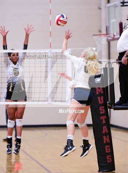 Thumbnail 1 in Rock Canyon vs. Pine Creek (Mustang Classic Tournament) photogallery.