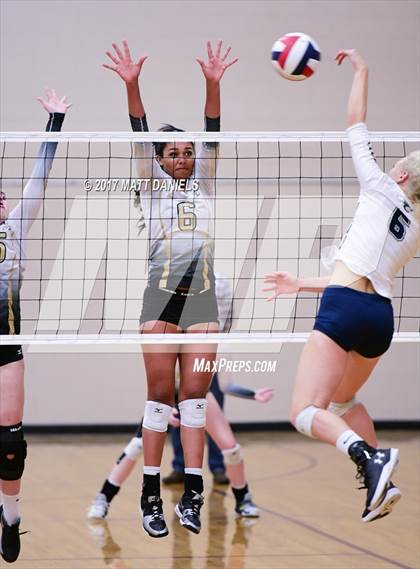 Thumbnail 3 in Rock Canyon vs. Pine Creek (Mustang Classic Tournament) photogallery.