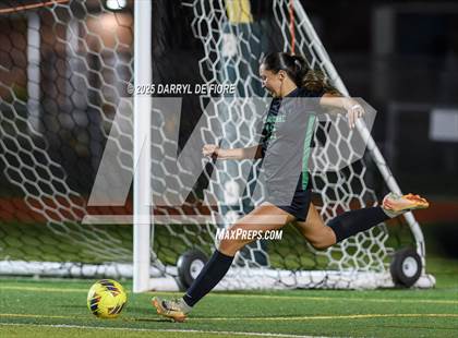 Thumbnail 2 in Edgewood @ Melbourne photogallery.