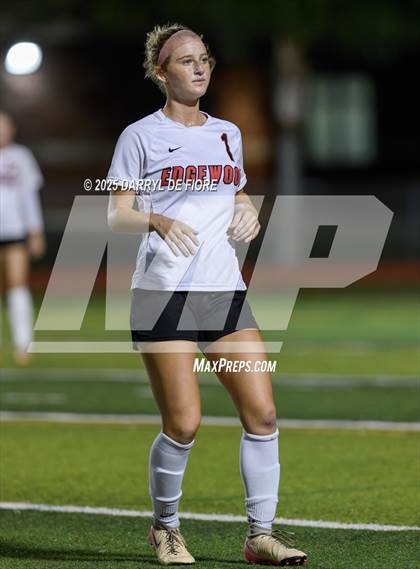 Thumbnail 3 in Edgewood @ Melbourne photogallery.