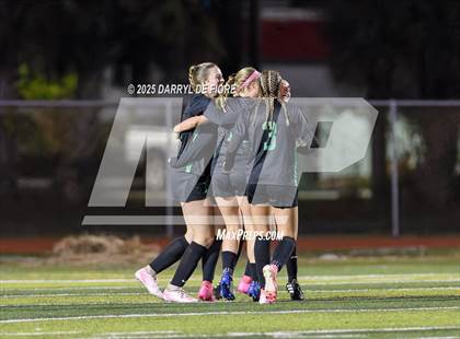 Thumbnail 2 in Edgewood @ Melbourne photogallery.