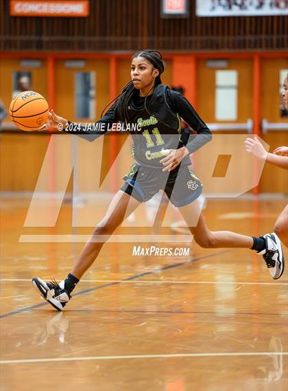 Thumbnail 1 in South County @ Hayfield photogallery.