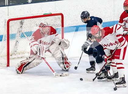 Thumbnail 3 in Framingham vs Hingham (MIAA Division 1A) photogallery.
