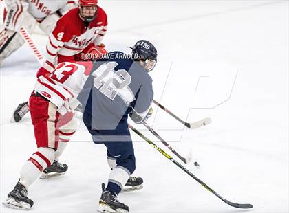 Thumbnail 2 in Framingham vs Hingham (MIAA Division 1A) photogallery.