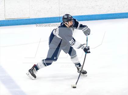 Thumbnail 3 in Framingham vs Hingham (MIAA Division 1A) photogallery.
