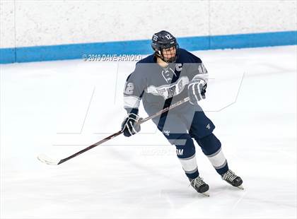 Thumbnail 3 in Framingham vs Hingham (MIAA Division 1A) photogallery.