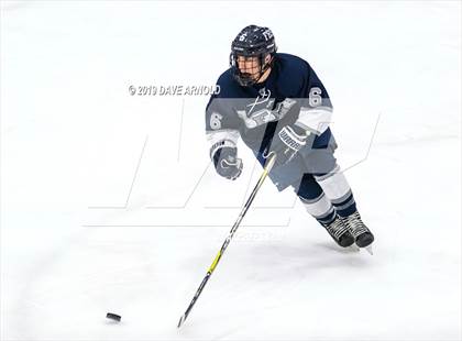 Thumbnail 3 in Framingham vs Hingham (MIAA Division 1A) photogallery.