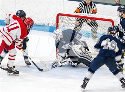 Thumbnail 3 in Framingham vs Hingham (MIAA Division 1A) photogallery.