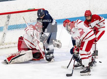 Thumbnail 1 in Framingham vs Hingham (MIAA Division 1A) photogallery.