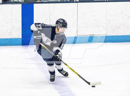 Thumbnail 3 in Framingham vs Hingham (MIAA Division 1A) photogallery.