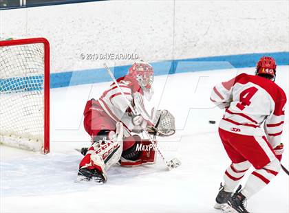 Thumbnail 3 in Framingham vs Hingham (MIAA Division 1A) photogallery.