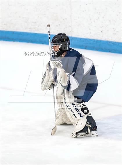 Thumbnail 1 in Framingham vs Hingham (MIAA Division 1A) photogallery.