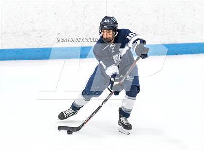 Thumbnail 1 in Framingham vs Hingham (MIAA Division 1A) photogallery.