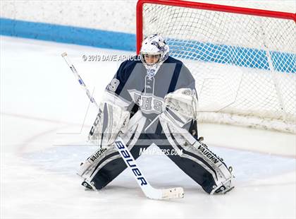 Thumbnail 3 in Framingham vs Hingham (MIAA Division 1A) photogallery.