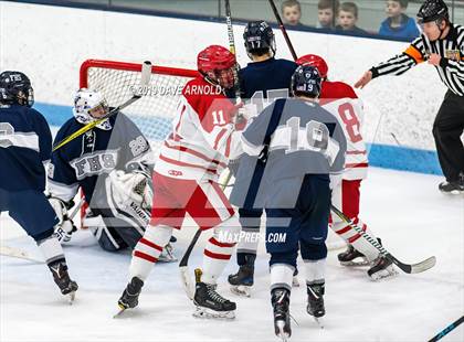 Thumbnail 3 in Framingham vs Hingham (MIAA Division 1A) photogallery.