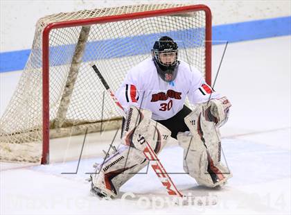 Thumbnail 3 in E.O. Smith/Tolland vs. Masuk (CIAC DIII Semifinal) photogallery.