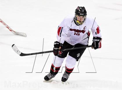 Thumbnail 3 in E.O. Smith/Tolland vs. Masuk (CIAC DIII Semifinal) photogallery.
