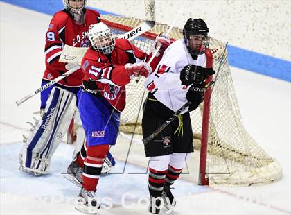 Thumbnail 2 in E.O. Smith/Tolland vs. Masuk (CIAC DIII Semifinal) photogallery.