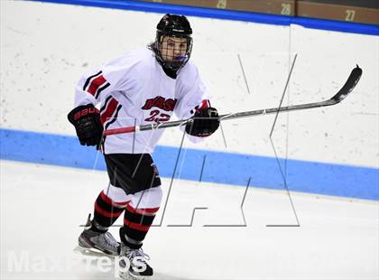 Thumbnail 3 in E.O. Smith/Tolland vs. Masuk (CIAC DIII Semifinal) photogallery.