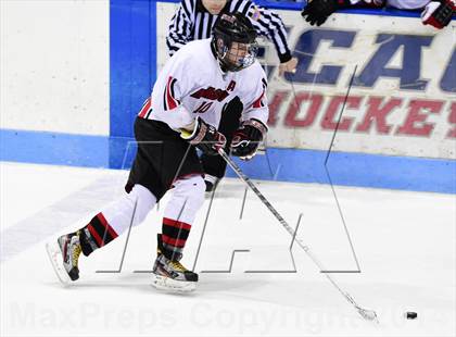 Thumbnail 1 in E.O. Smith/Tolland vs. Masuk (CIAC DIII Semifinal) photogallery.