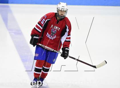 Thumbnail 2 in E.O. Smith/Tolland vs. Masuk (CIAC DIII Semifinal) photogallery.