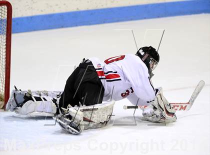Thumbnail 2 in E.O. Smith/Tolland vs. Masuk (CIAC DIII Semifinal) photogallery.