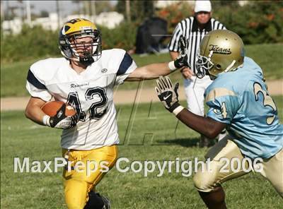 Thumbnail 3 in Rosemont @ Burbank photogallery.