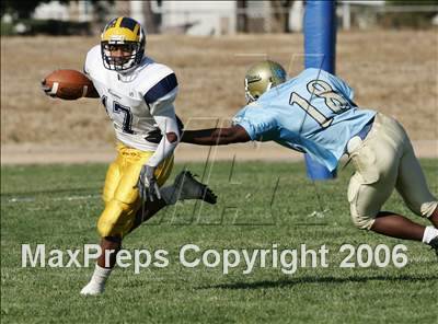 Thumbnail 2 in Rosemont @ Burbank photogallery.
