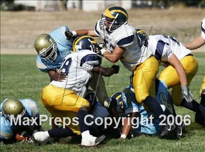 Thumbnail 3 in Rosemont @ Burbank photogallery.