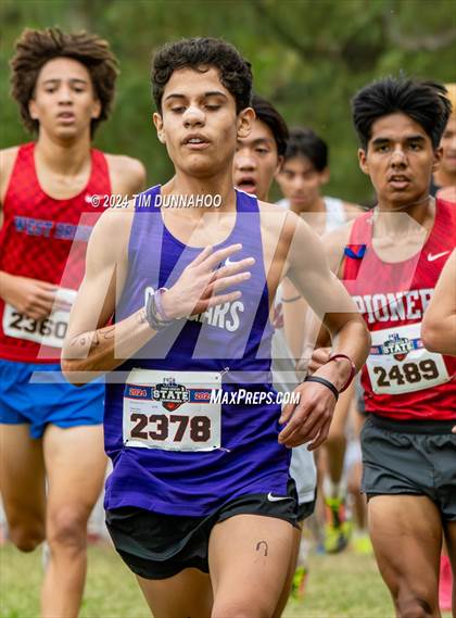 Thumbnail 1 in UIL 5A Boys Cross Country Finals photogallery.