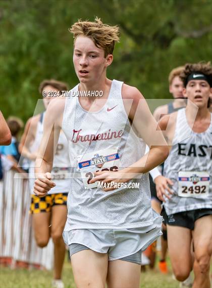 Thumbnail 1 in UIL 5A Boys Cross Country Finals photogallery.