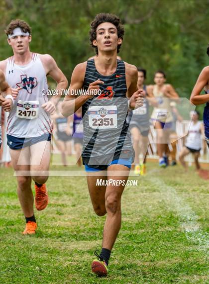 Thumbnail 1 in UIL 5A Boys Cross Country Finals photogallery.