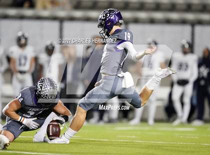 Thumbnail 2 in Lone Star vs. College Station (UIL 5A Area Playoff) photogallery.