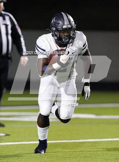 Thumbnail 3 in Lone Star vs. College Station (UIL 5A Area Playoff) photogallery.