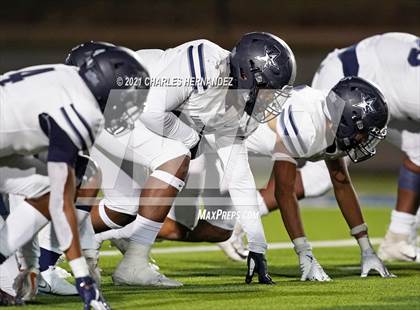 Thumbnail 3 in Lone Star vs. College Station (UIL 5A Area Playoff) photogallery.