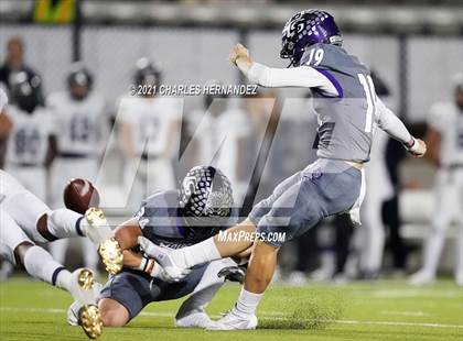 Thumbnail 2 in Lone Star vs. College Station (UIL 5A Area Playoff) photogallery.