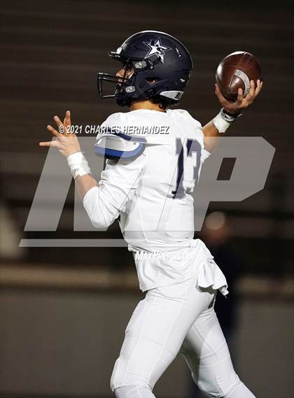 Thumbnail 3 in Lone Star vs. College Station (UIL 5A Area Playoff) photogallery.